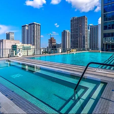 Luxurious King Bed Suite In Downtown Майами Экстерьер фото